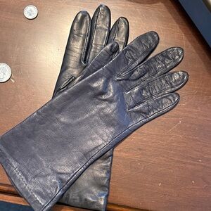 Aris Women's Navy Leather Gloves